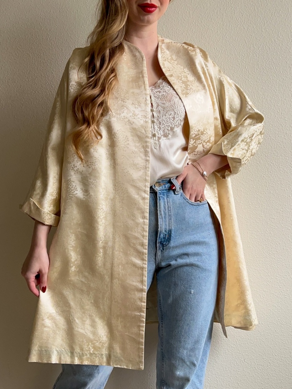 Vintage 1950s Ivory Silk Jacquard Open Coat (M/L)